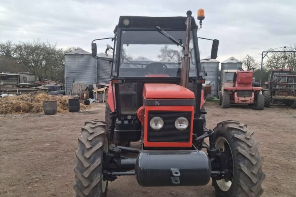 tractor Zetor