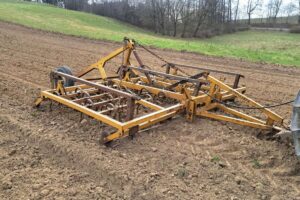 agricultural cultivator