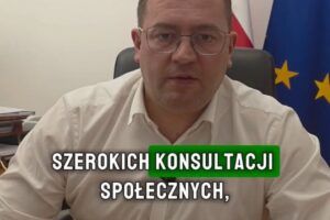 farmer tractor field