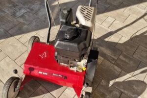 lawn aerator machine