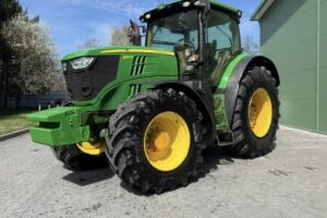 john deere tractor