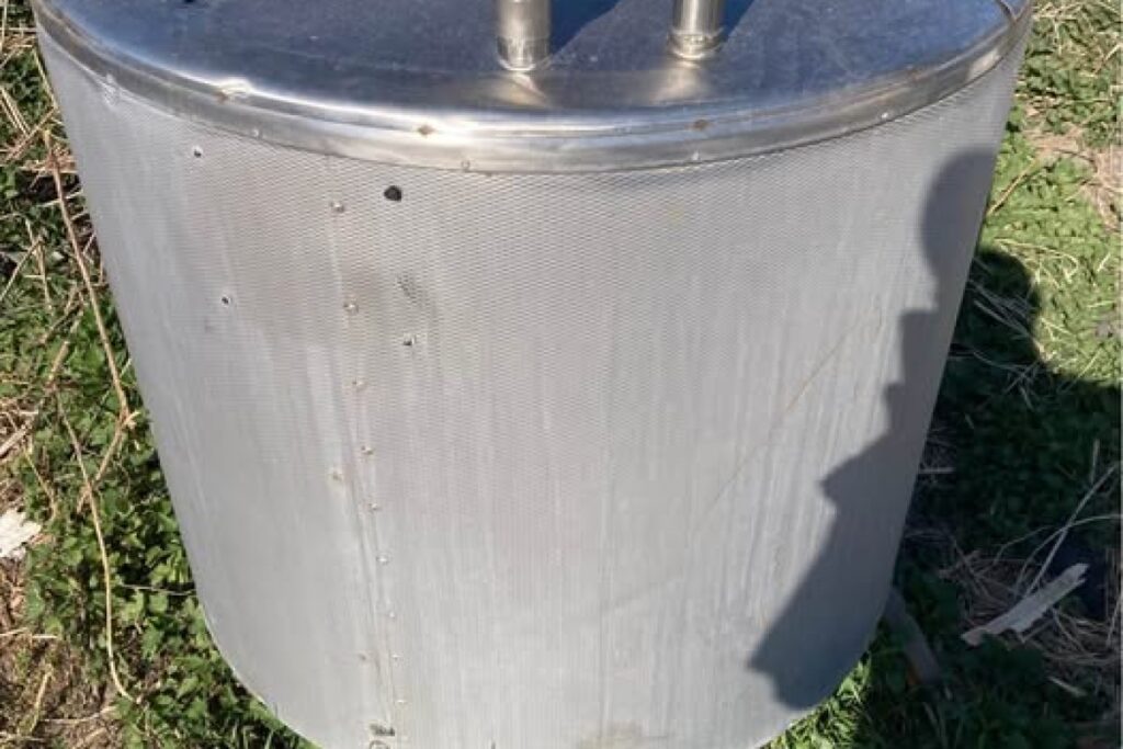 stainless steel tank