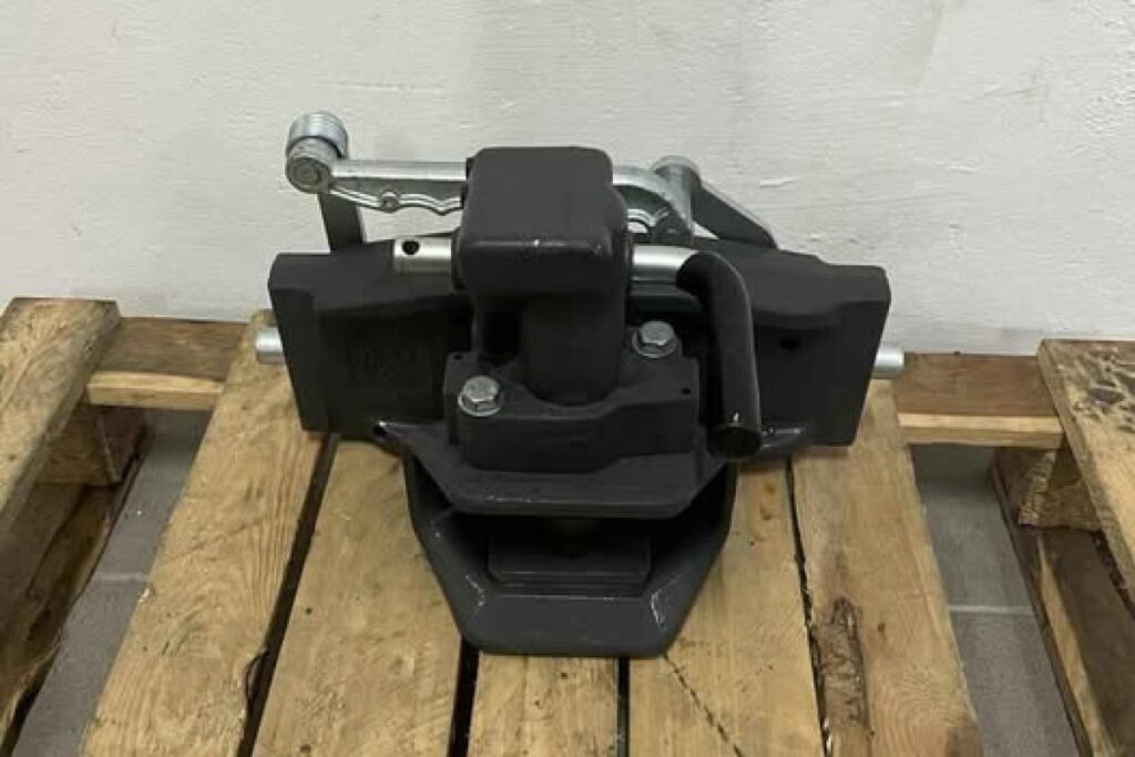 agricultural trailer hitch