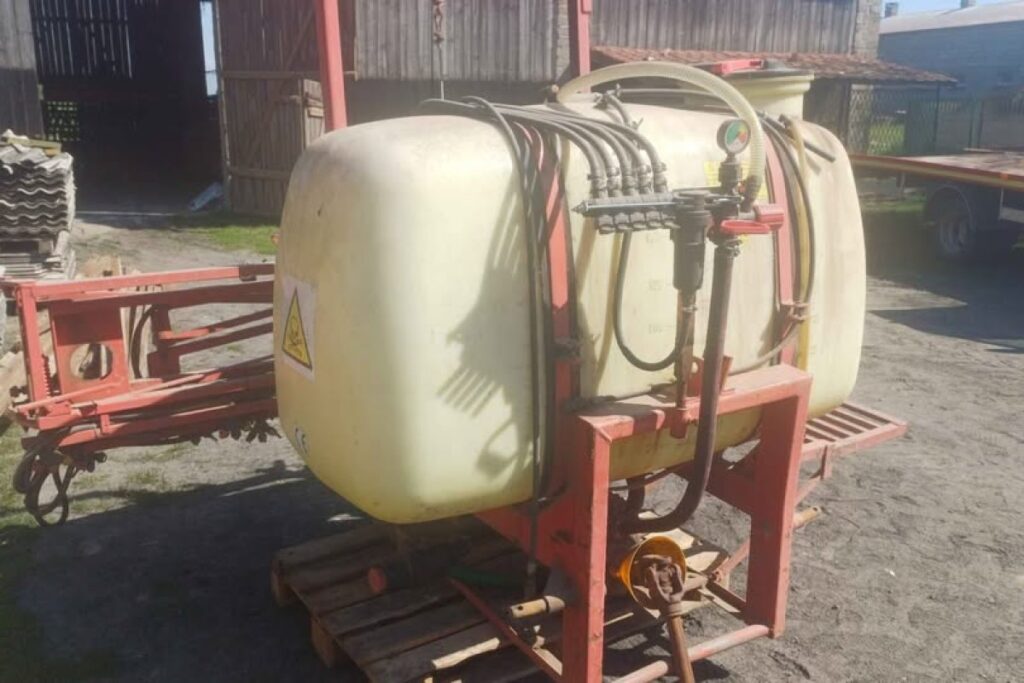 agricultural sprayer