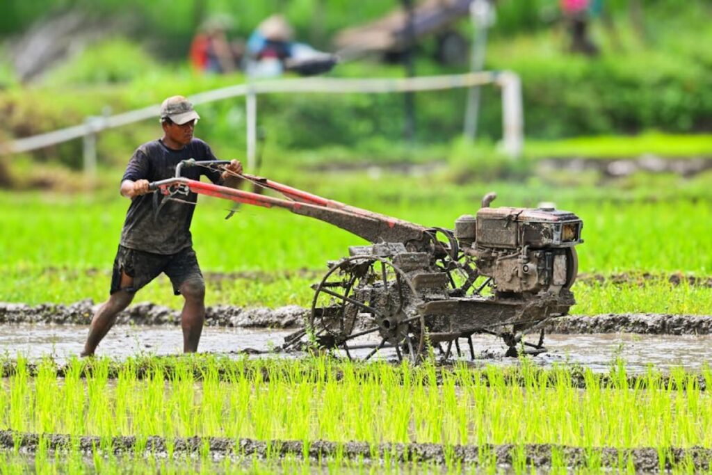 agricultural tiller machine