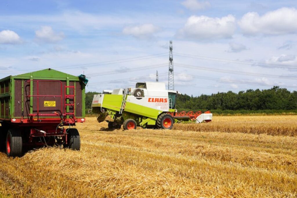 combine harvester header