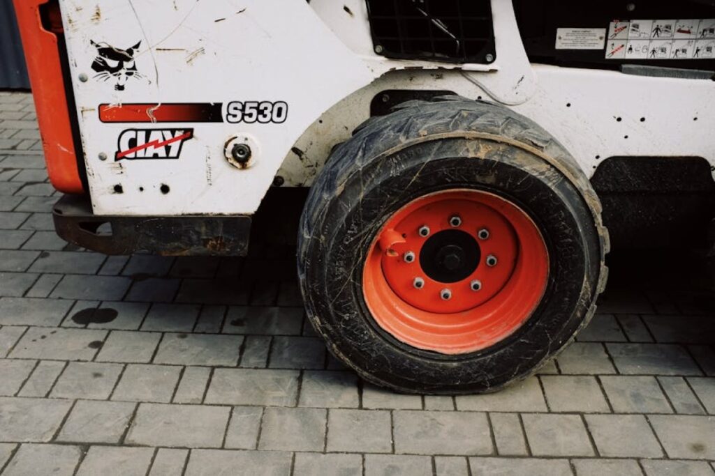 bobcat loader