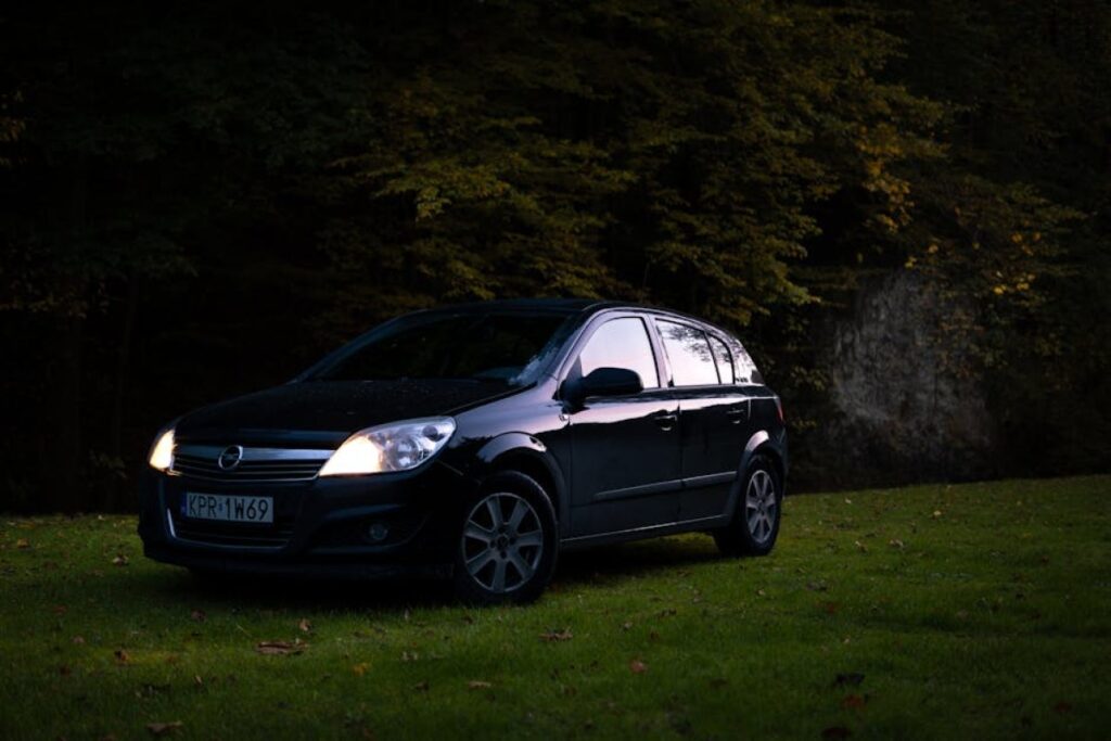 Opel Astra car