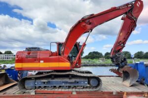 hydraulic tank