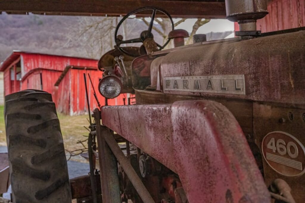 tractor farmall