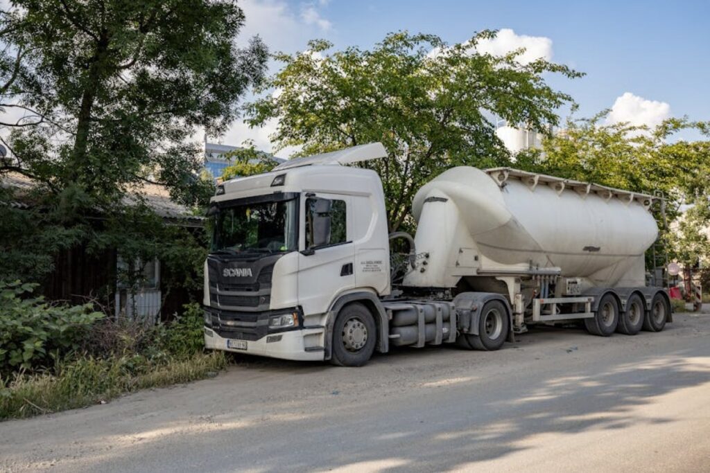 Scania truck crane