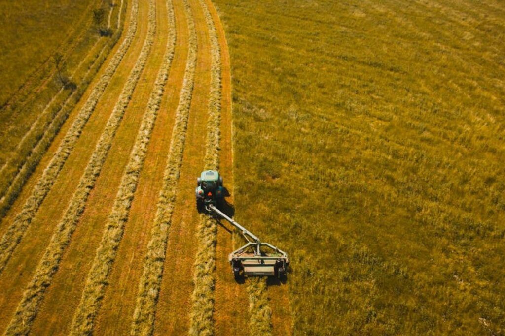 agricultural rake machine