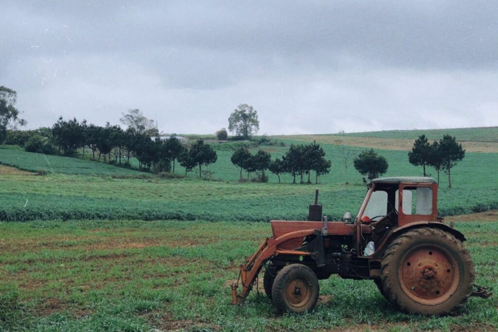 Zetor 7711 tractor