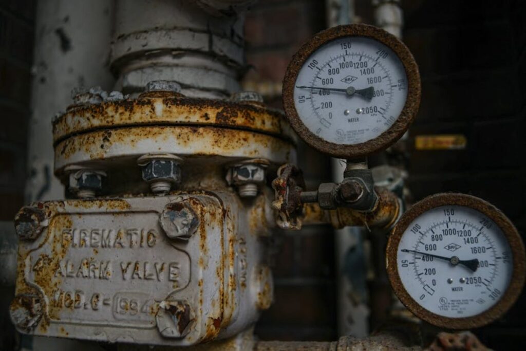 hydraulic valve