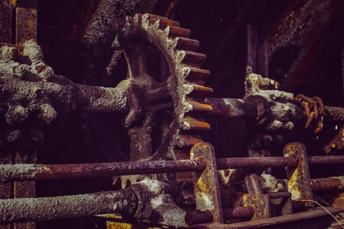 spreader gearbox damage
