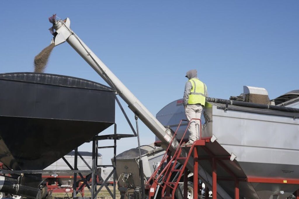 grain auger stand