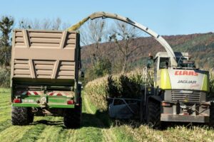 Claas Liner 1550 rake