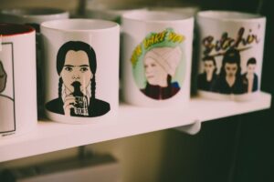 custom mugs