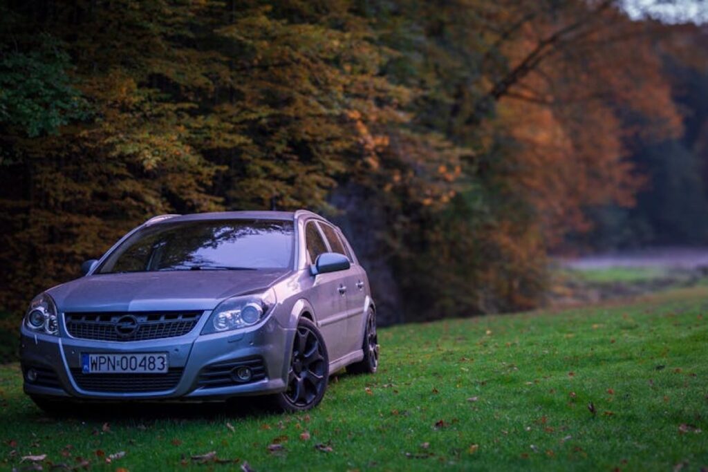 Opel Zafira B car