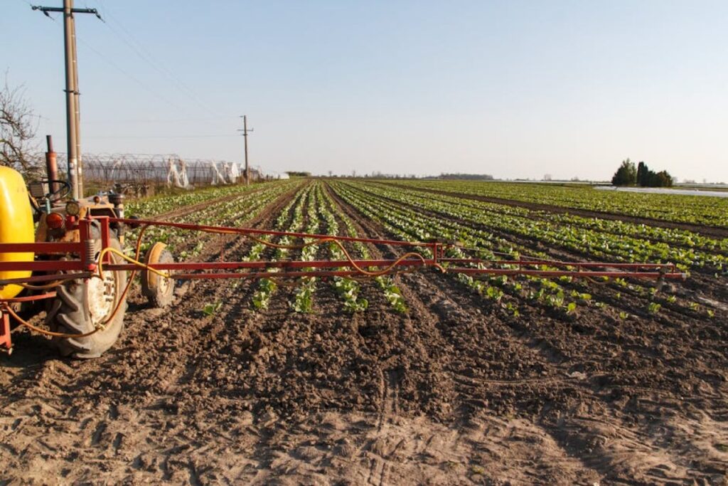 agricultural cultivator machine