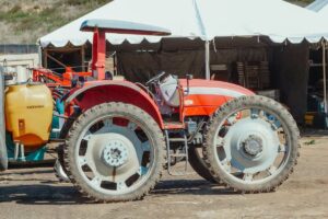 tractor narrow wheels