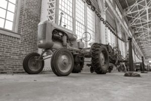 agricultural tractor factory