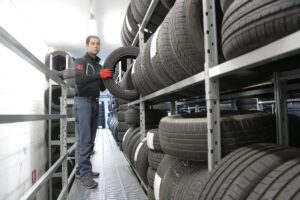 Stomil tire