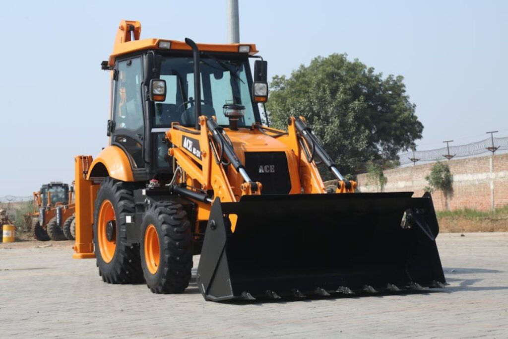 Farmtrac tractor front loader