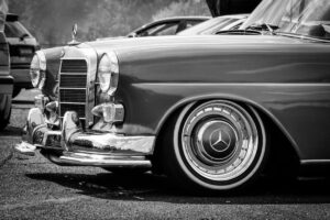 Mercedes W208 car