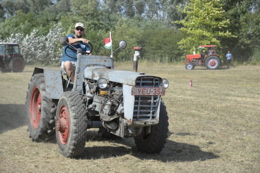 Zetor 5718 tractor