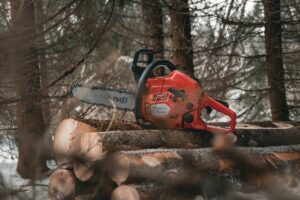 chainsaw Husqvarna