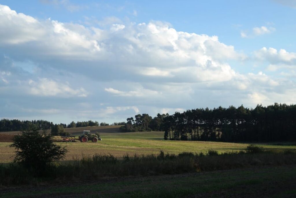 tractor field rest