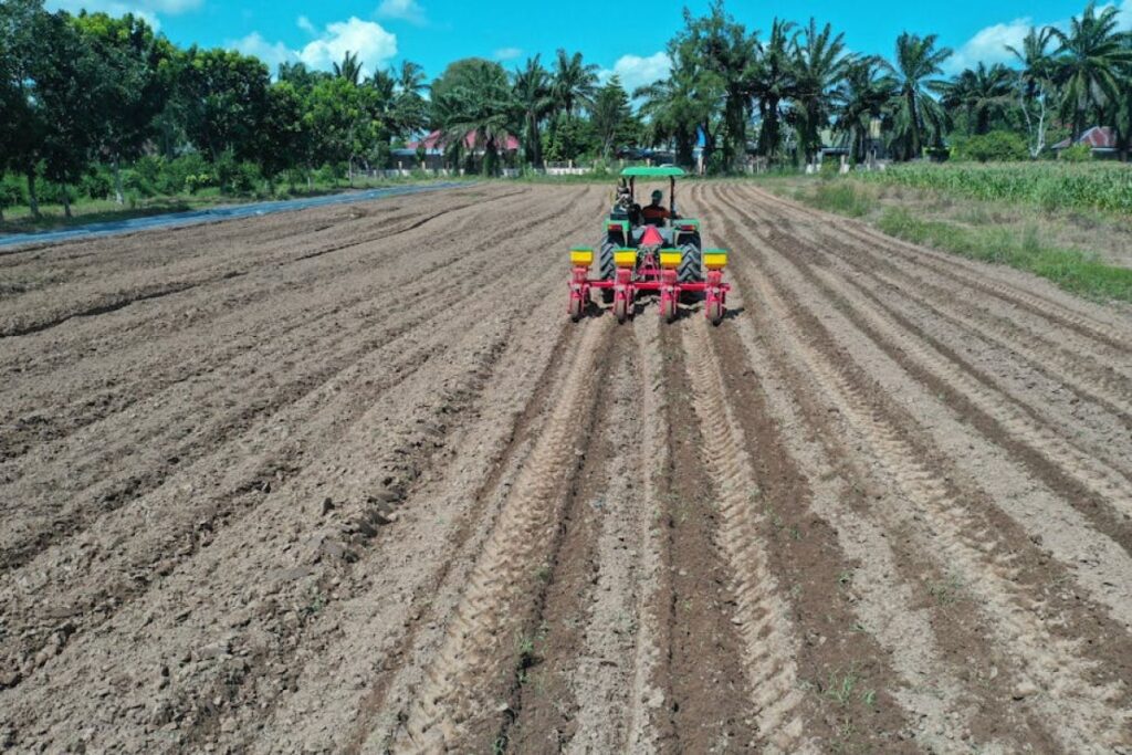 seed drill agricultural