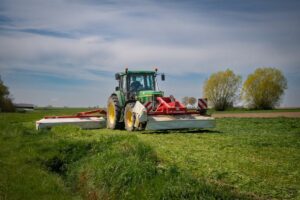 disc mower field