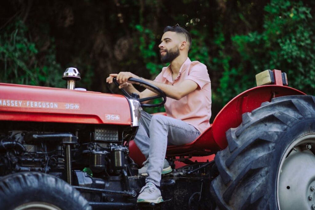 tractor Massey Ferguson