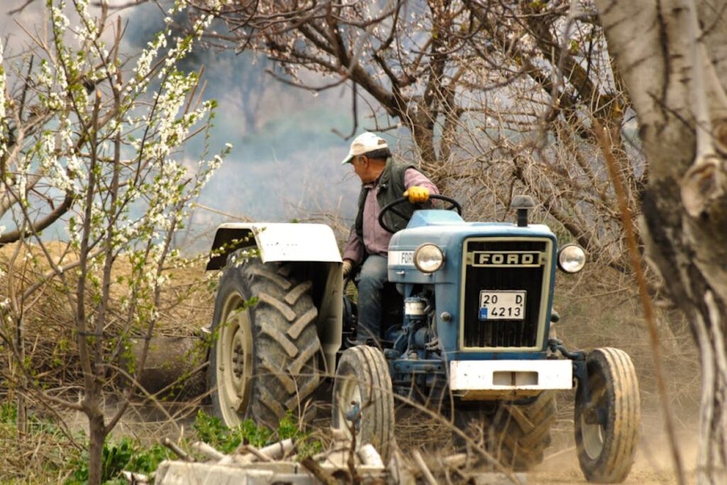 tractor ford
