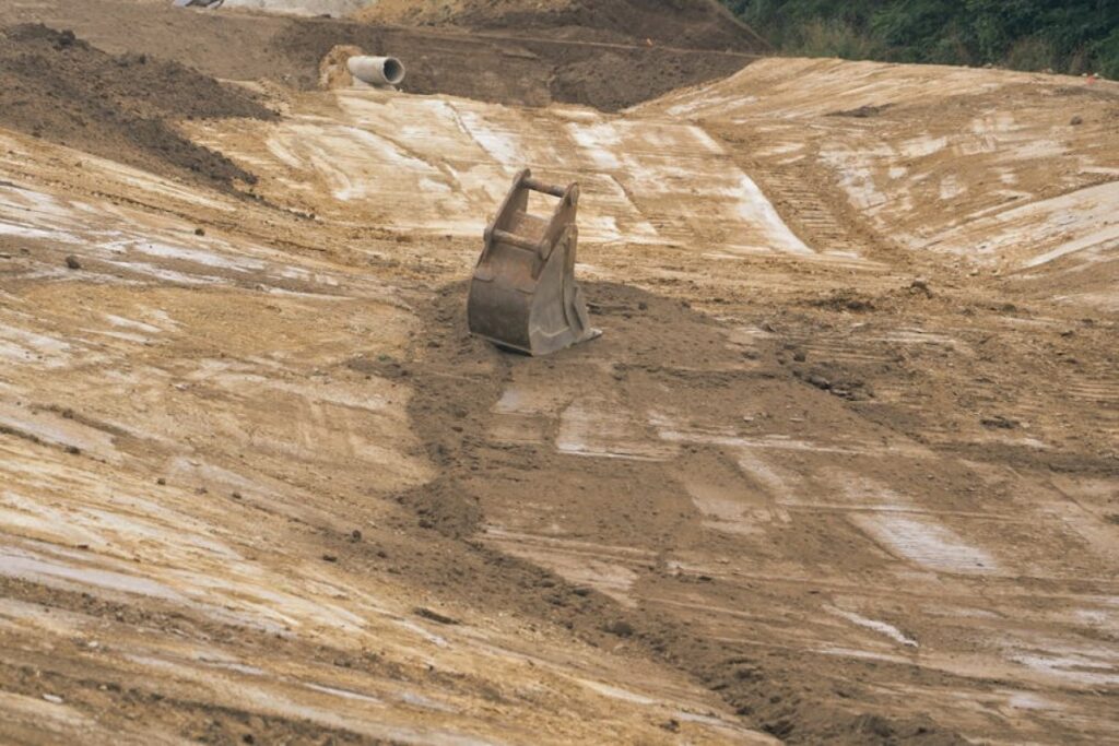 excavator trenching bucket