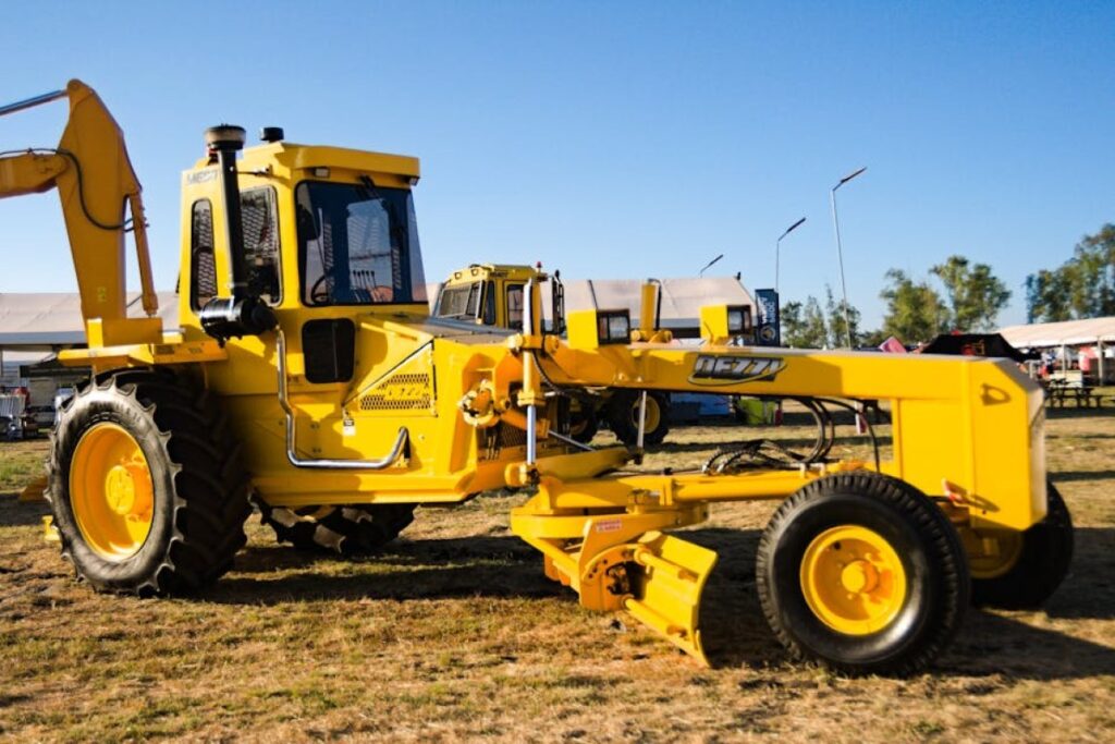 hydraulic tipper tractor