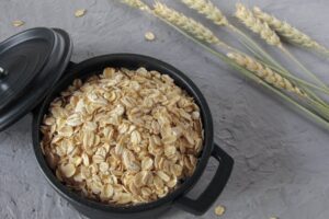 oat grain pile
