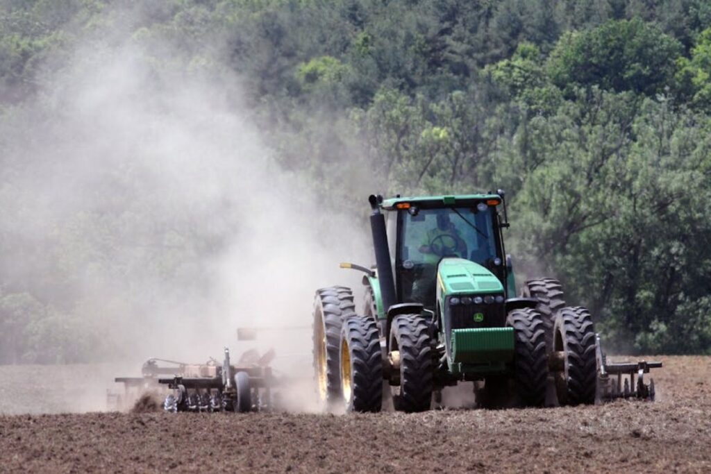 tractor