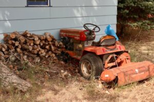 Hinomoto tractor garden