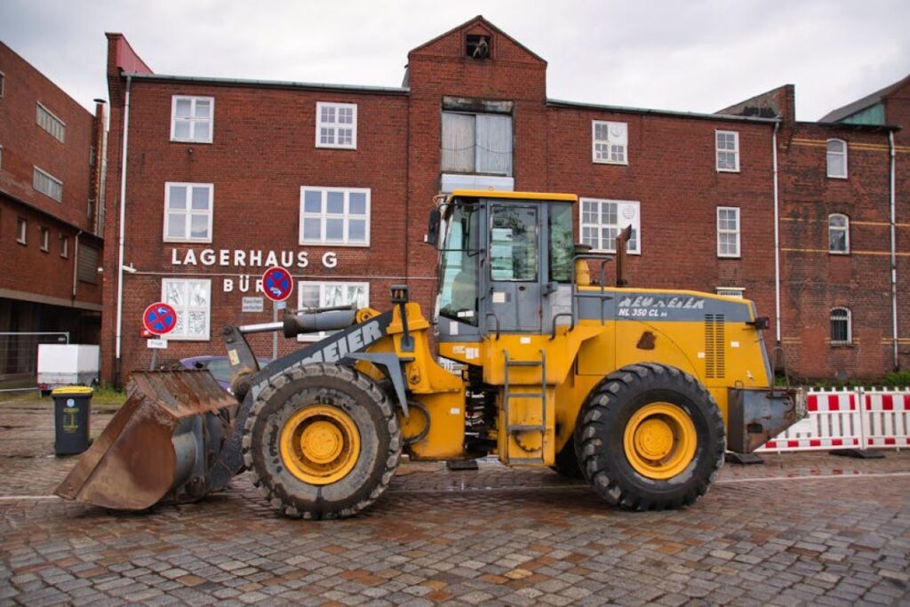 articulated loader
