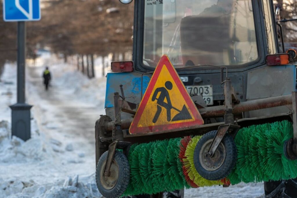 sweeper tractor