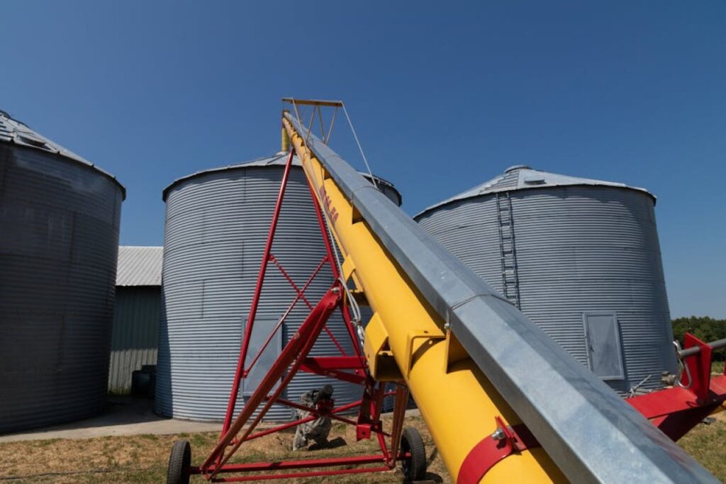 grain silo