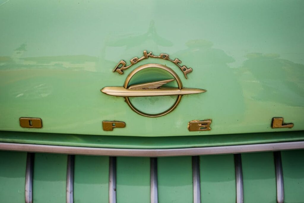 Opel Combo car