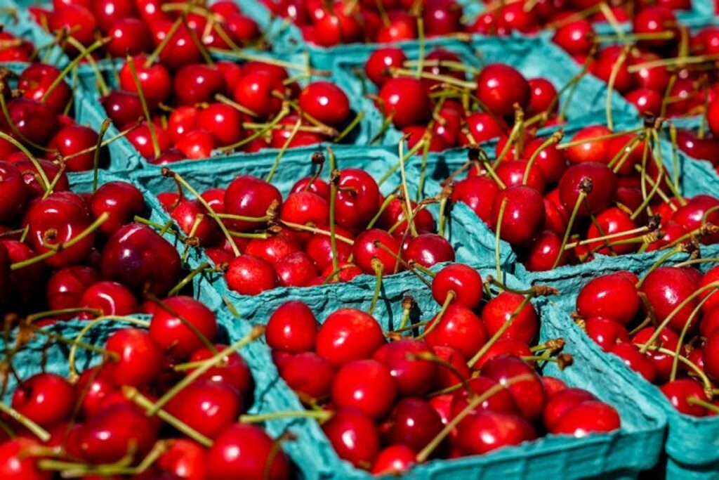 cherries market