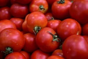 tomatoes supermarket