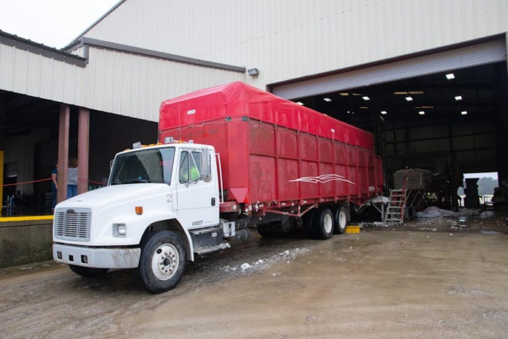 fertilizer loading truck