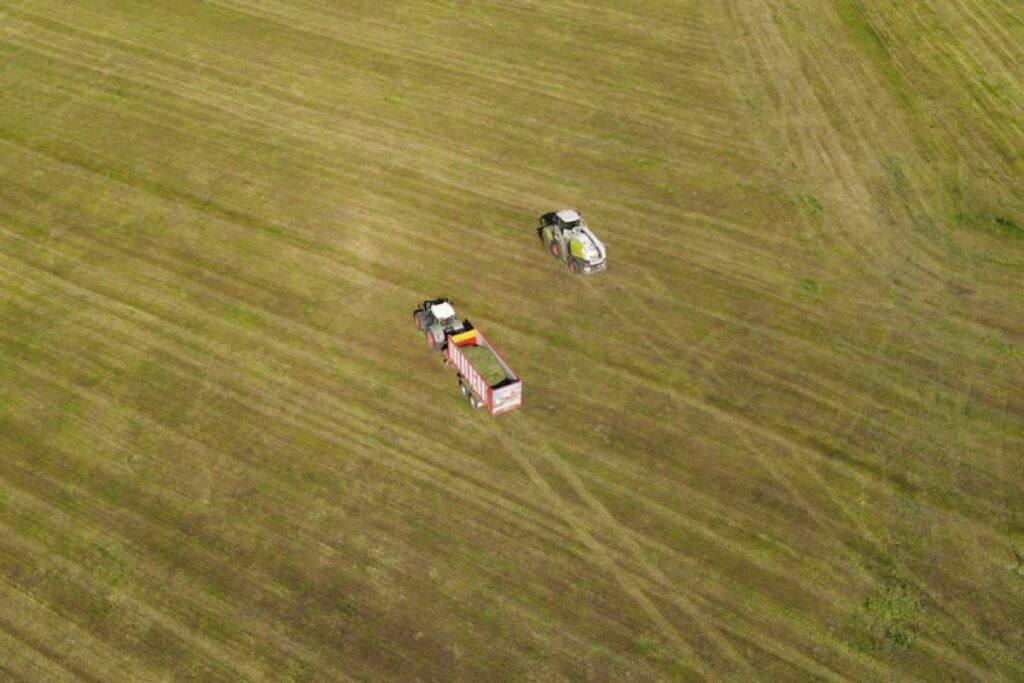 Ursus tractor field