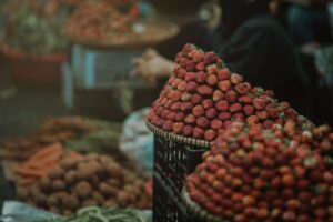 strawberries market